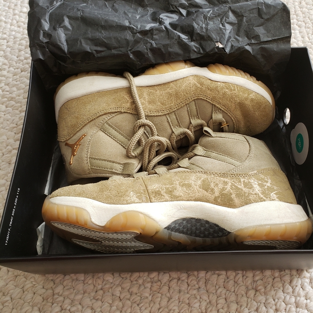 SOLD***Air Jordan 11 Retros